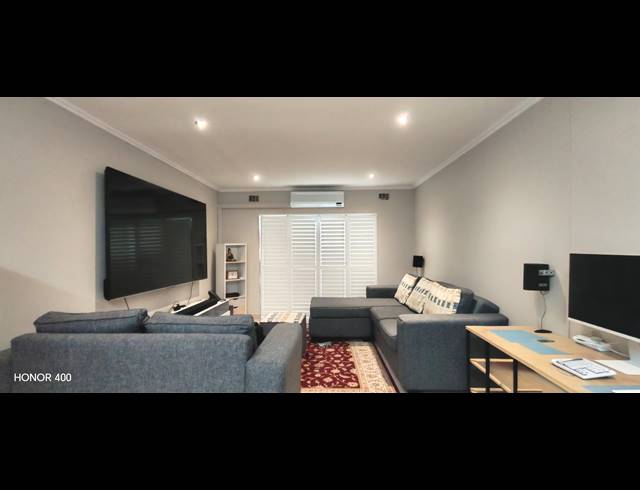 3 BEDROOM APARTMENT FOR SALE IN UMHLANGA RIDGE